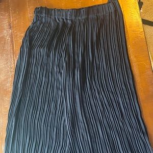 Zara XL Black Pleated Wide-Leg Pants
